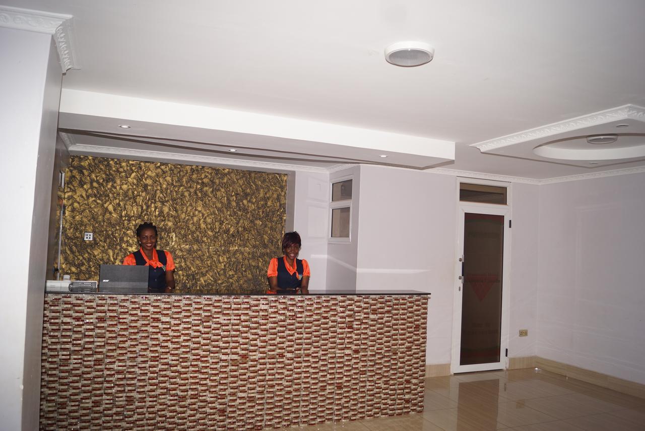 Diamonds Hotel Kampala Exterior foto
